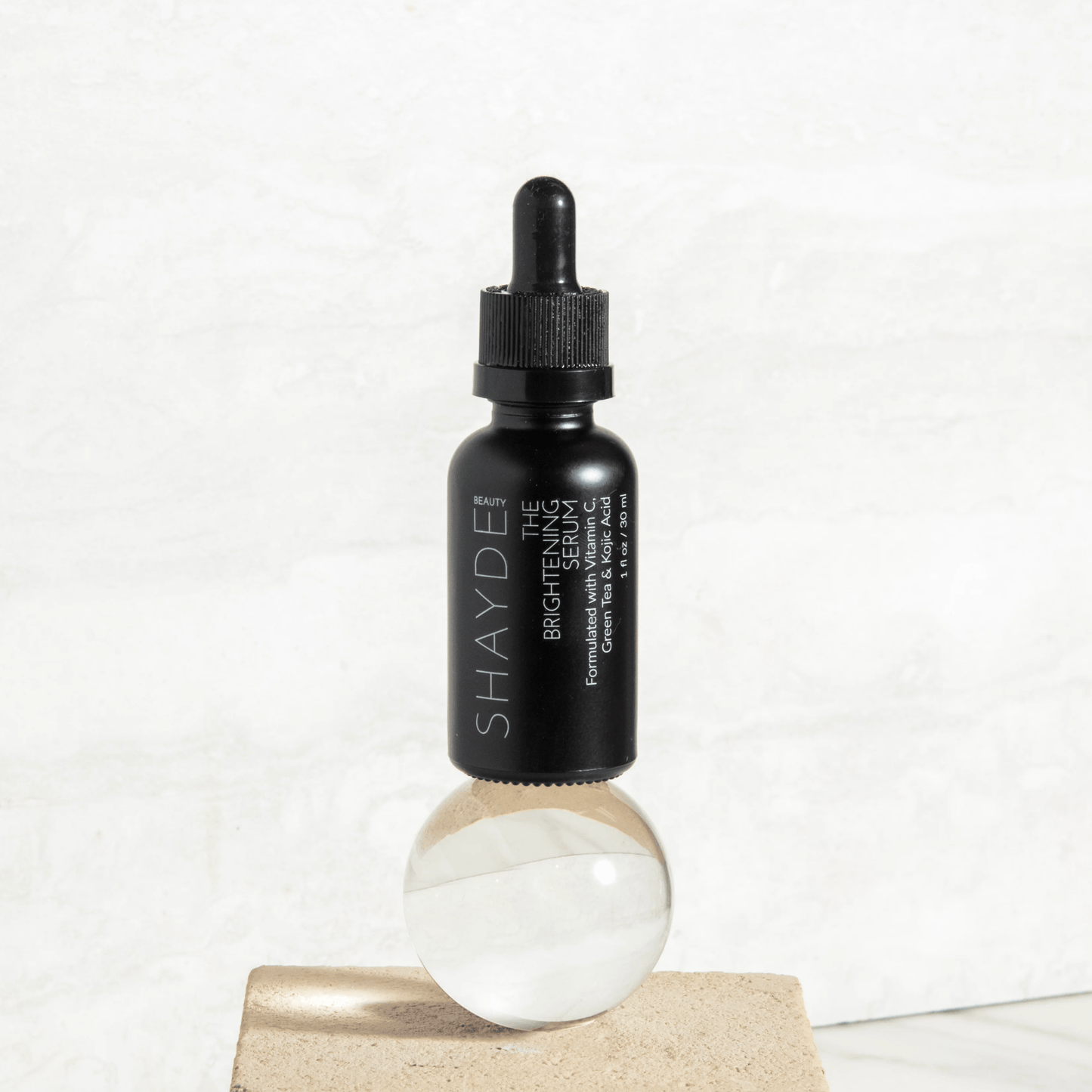 THE VITAMIN C BRIGHTENING SERUM - SeeTheGlow