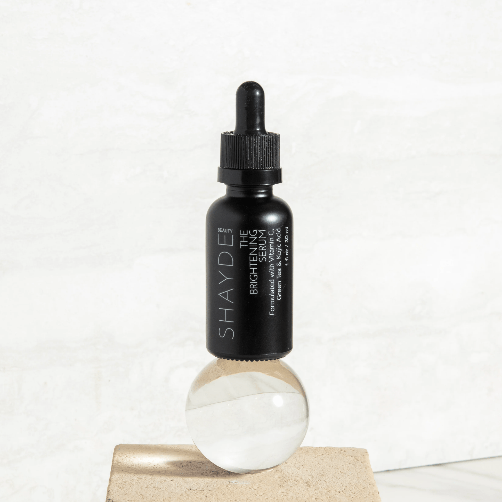 THE VITAMIN C BRIGHTENING SERUM - SeeTheGlow